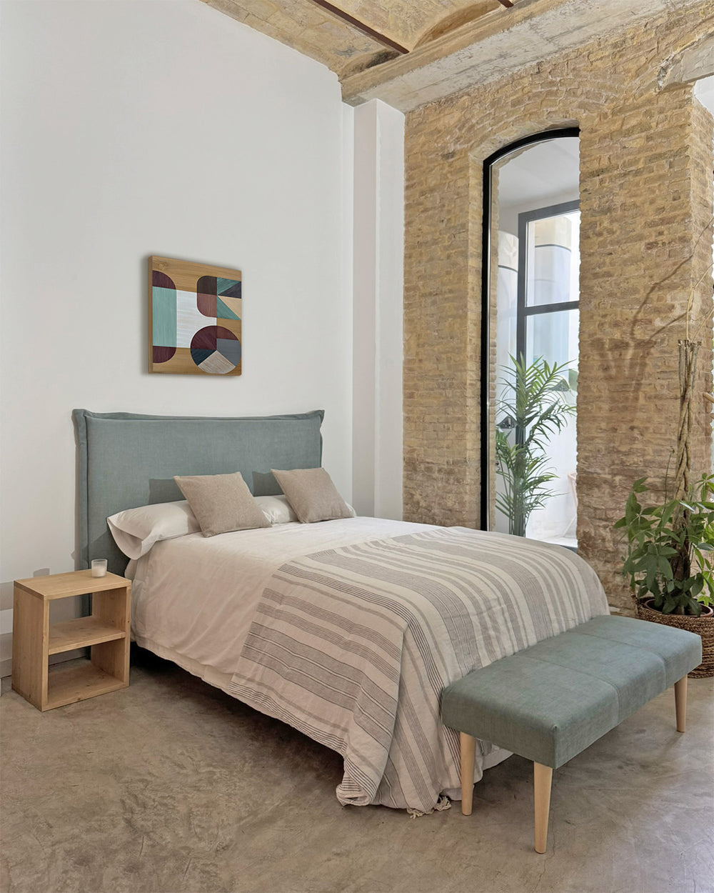Banqueta tapizada verde aguamarina artesanal, banco pie de cama dormitorio asiento auxiliar confort moderno