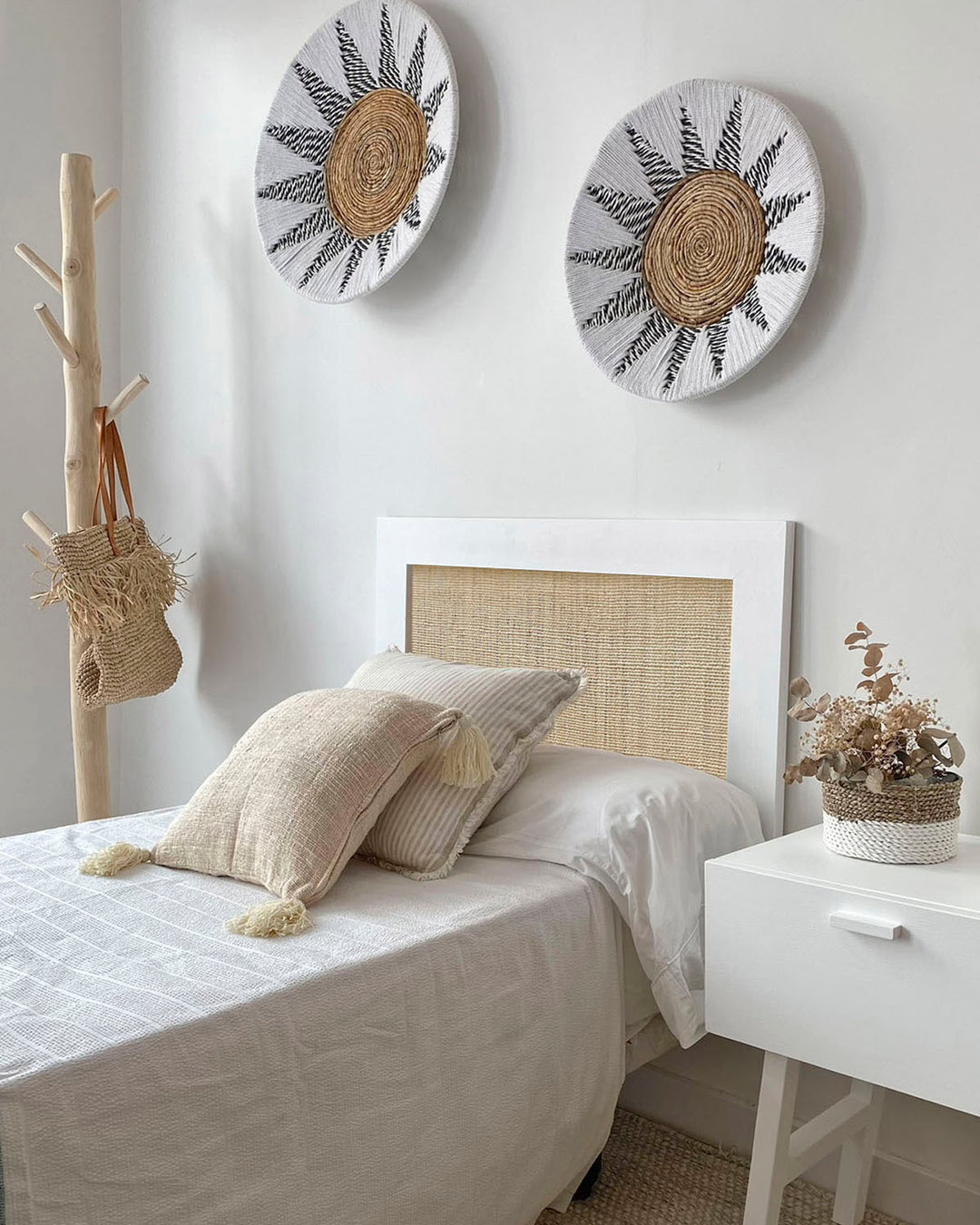 Atlas natural raffia headboard
