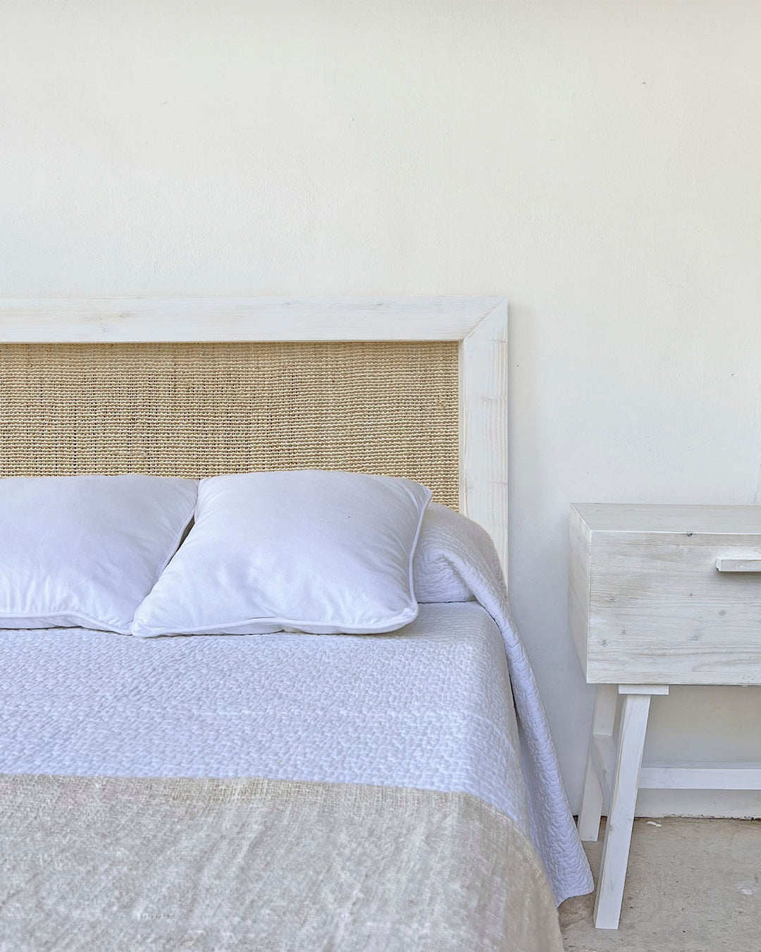 Atlas natural raffia headboard