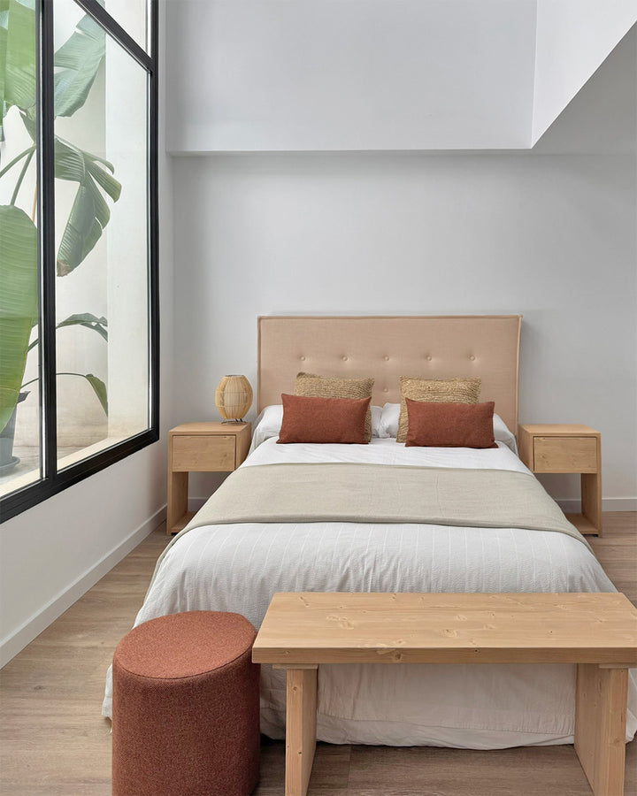 Breda headboard