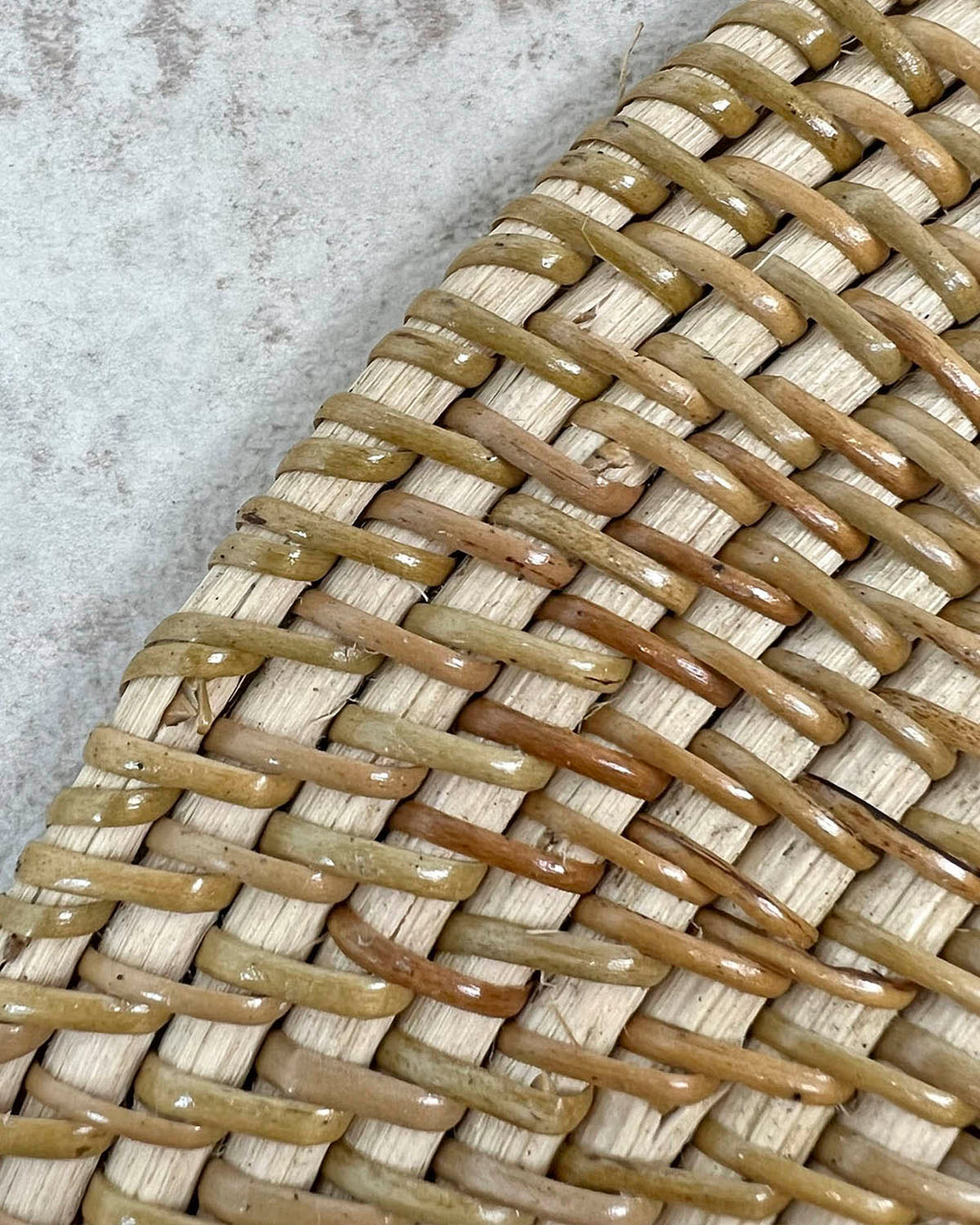 Mantel Bagus Redondo