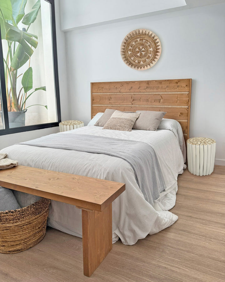 Mesa auxiliar de troncos de madera teca blanca artesanal, mueble natural moderno minimalista dormitorio