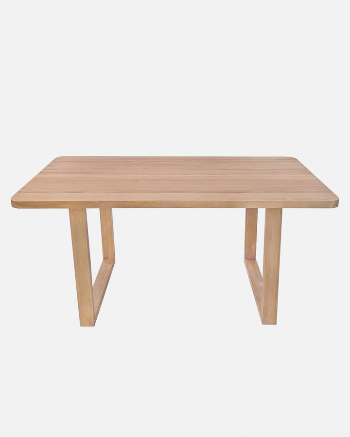 Mesa de comedor de madera maciza haya artesanal con patas rectas, mueble central salón estilo nórdico natural