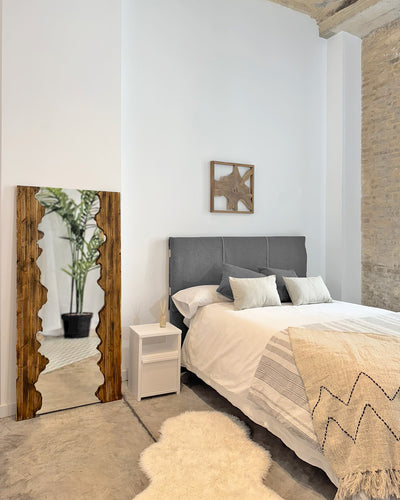 Mesita de noche Zaren Wood