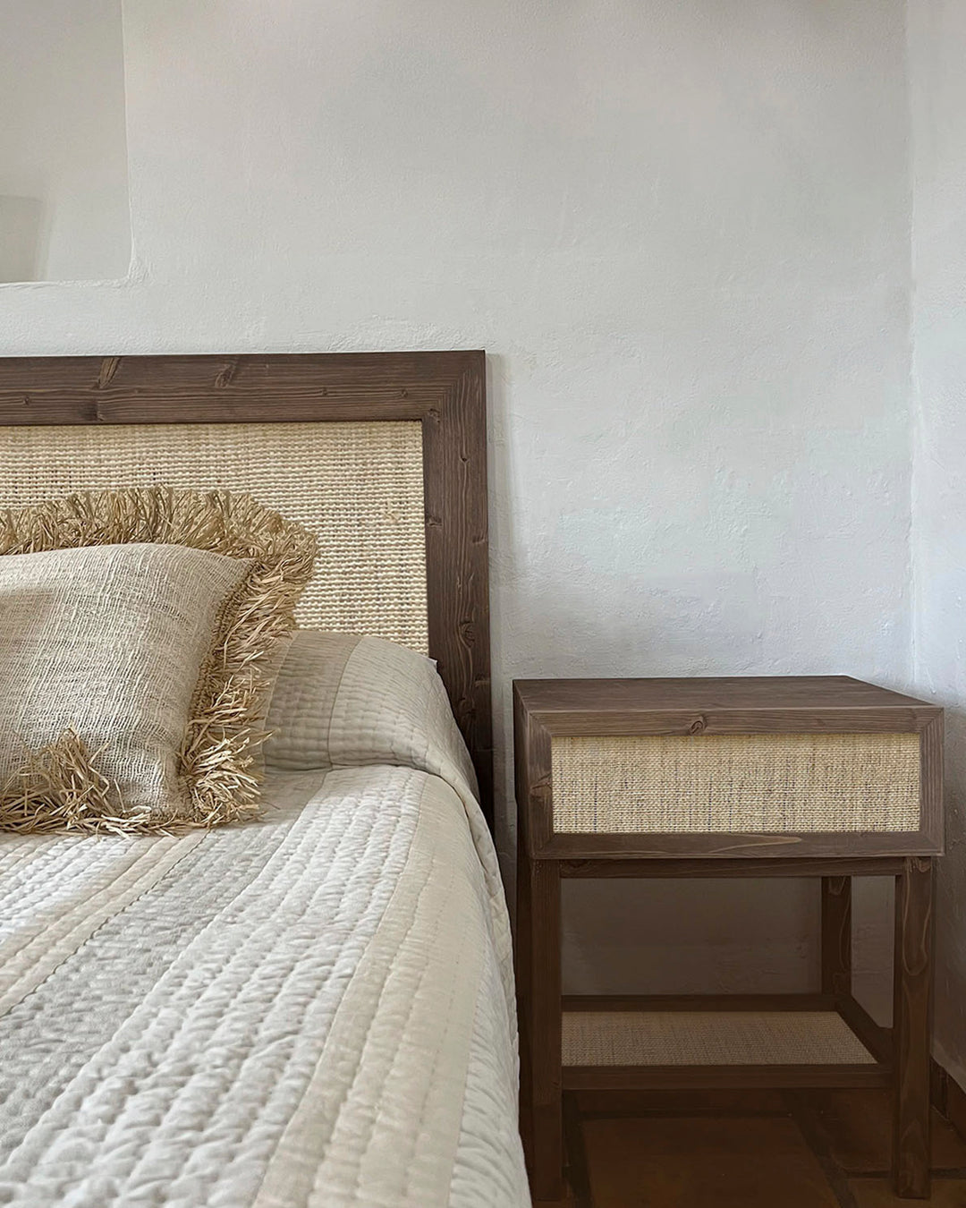 Mesita de noche Natay Rafia natural