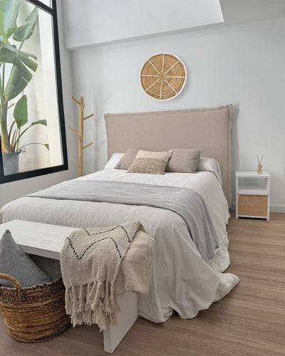 Mesita de noche Zaren Rafia natural