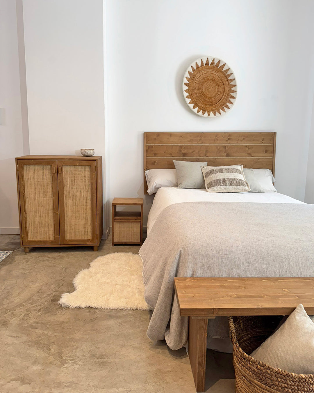 Atlas Shoe Cabinet Natural Raffia