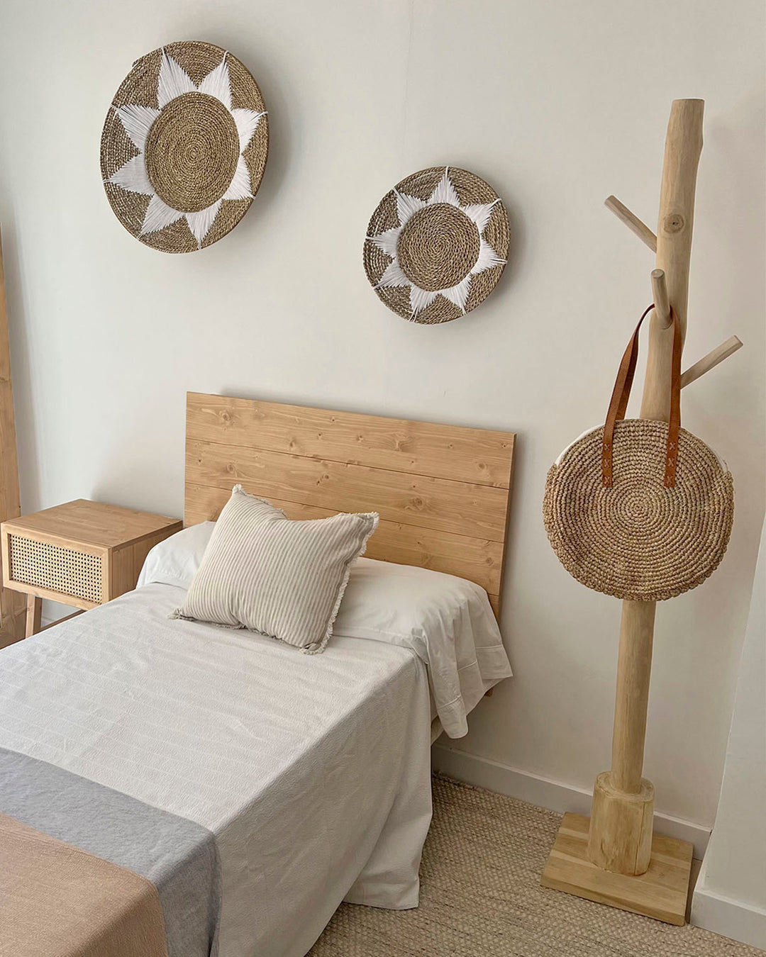 Perchero de pie de madera de teca de 180cm altura Bratan NATYAL