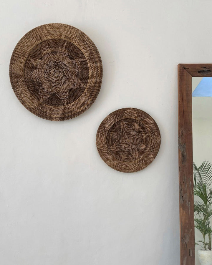 Plato Decorativo Bunga