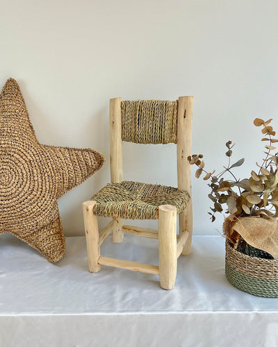 Natural fiber kids chair